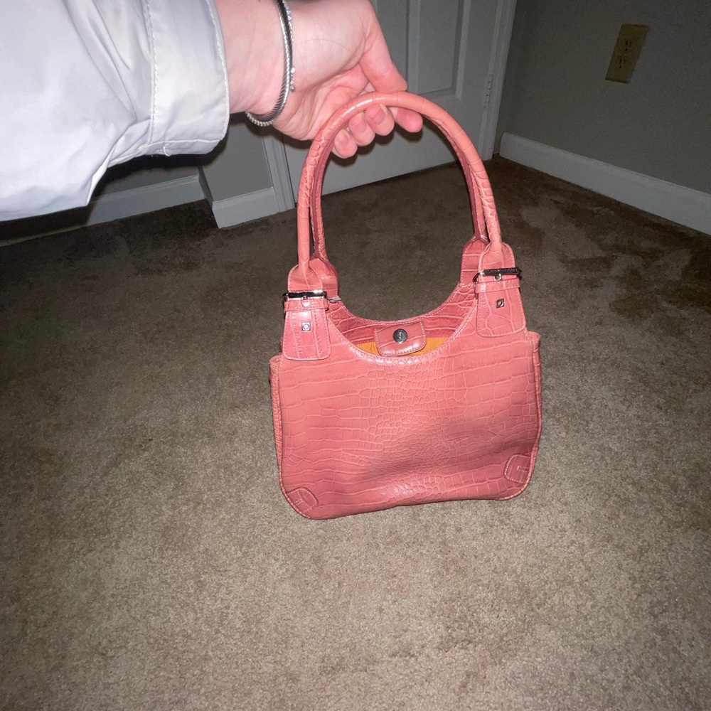 Tommy Hilfiger Elegant Pink Crocodile-Embossed Handbag